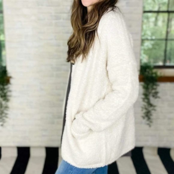 Women's Sweater CREAM OF THE CROP CARDIGAN NWT - Picture 3 of 5